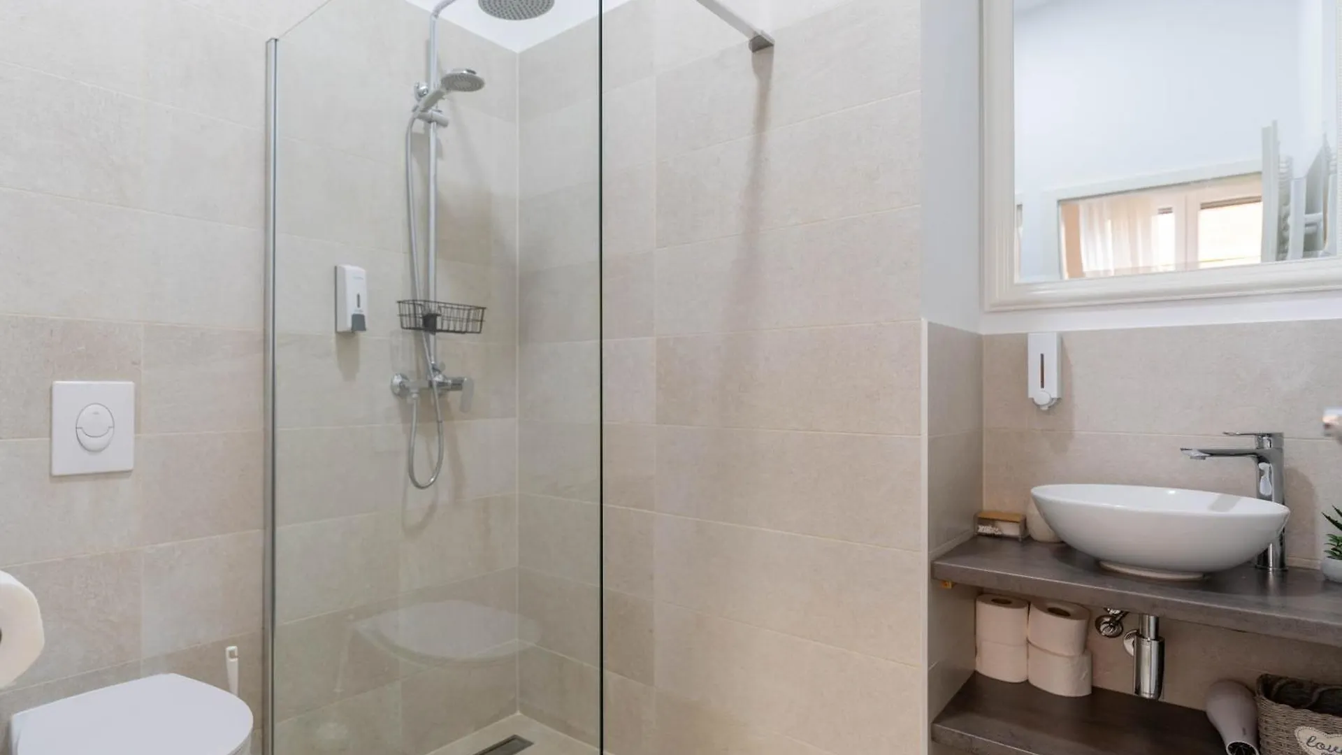 Colosseum Garden Studio Apartments Pula Chorvatsko