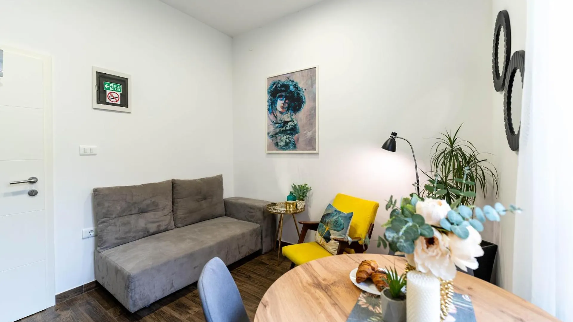 Colosseum Garden Studio Apartments Pula